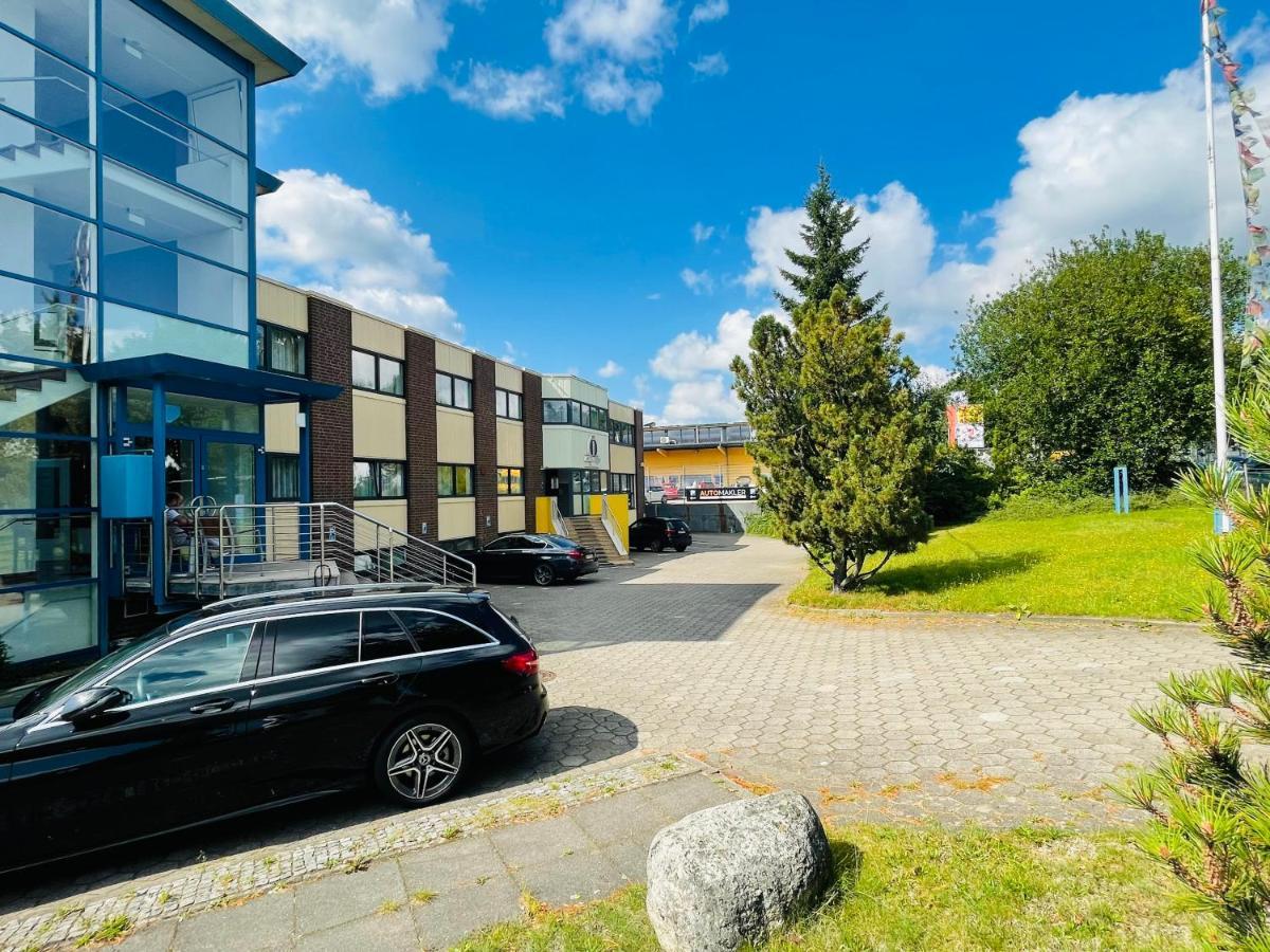 Hotel Denbu Hamburg-Harburg Buitenkant foto