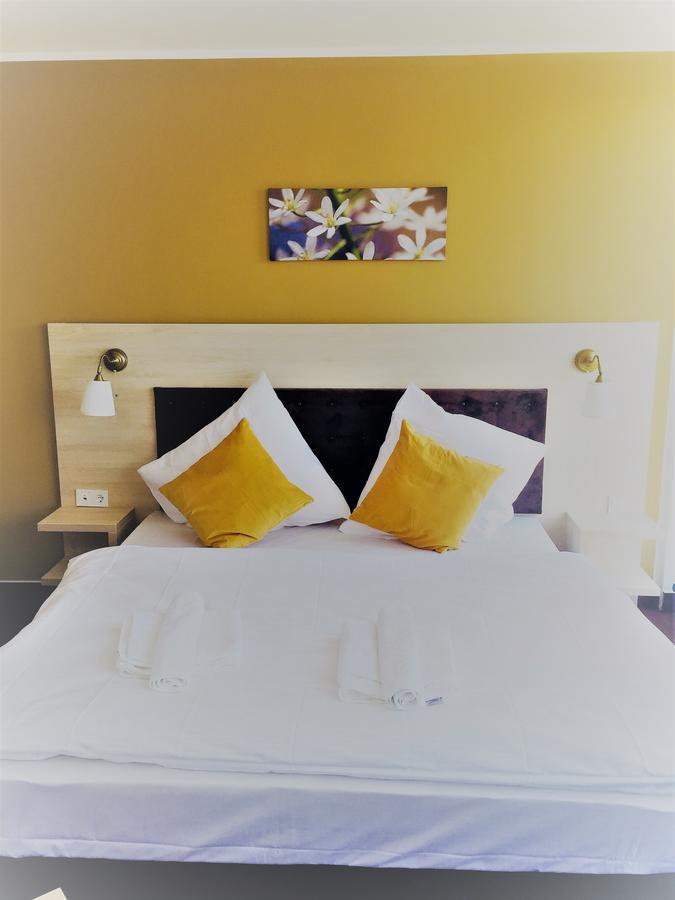 Hotel Denbu Hamburg-Harburg Buitenkant foto