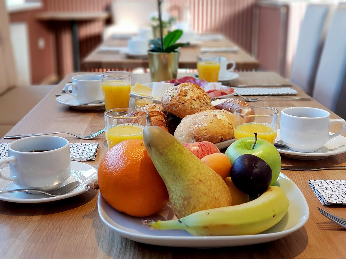 Hotel Denbu Hamburg-Harburg Buitenkant foto