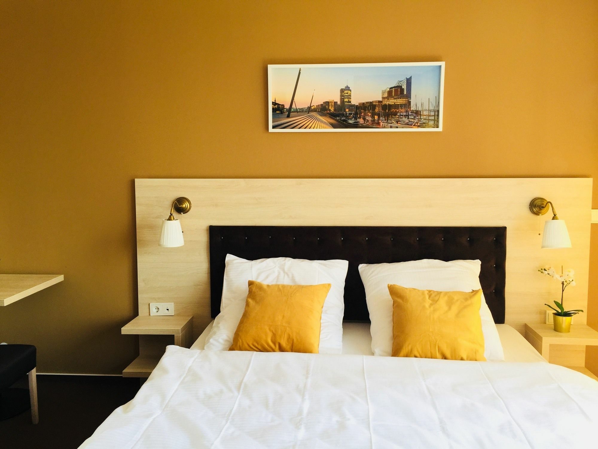 Hotel Denbu Hamburg-Harburg Buitenkant foto