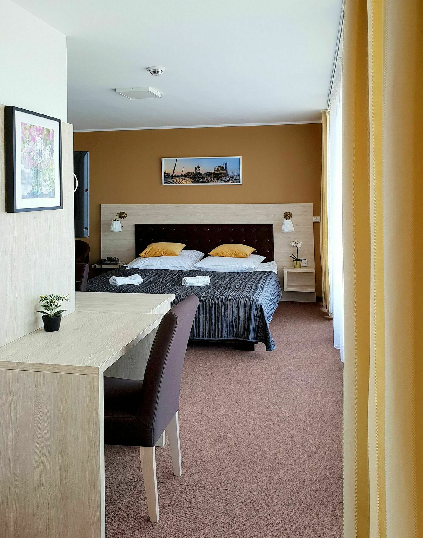 Hotel Denbu Hamburg-Harburg Buitenkant foto